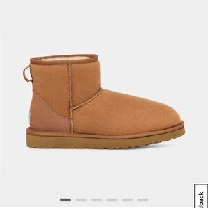 Men’s UGG, classic mini boot.